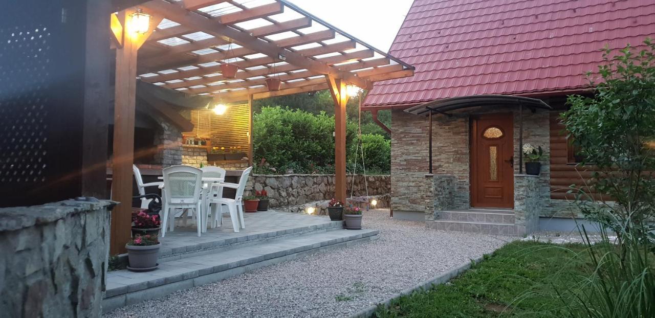 Bihać Green Garden Lohovo מראה חיצוני תמונה
